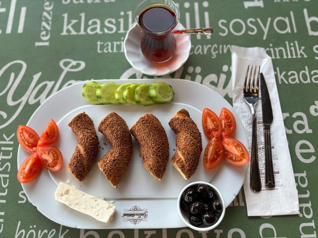 Simit Kahvaltı